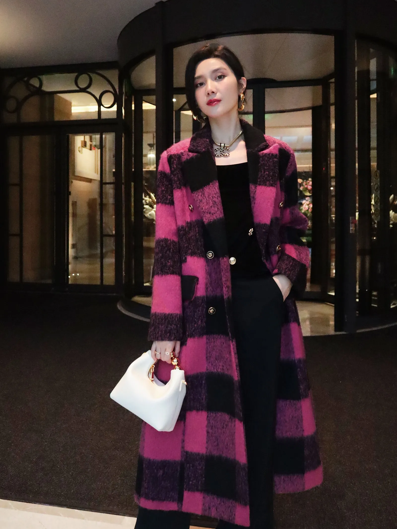 Winter New Design Sense Contrasting Pink Black Plaid Retro Wool Coat  Double-breasted Long Coat- Cochela