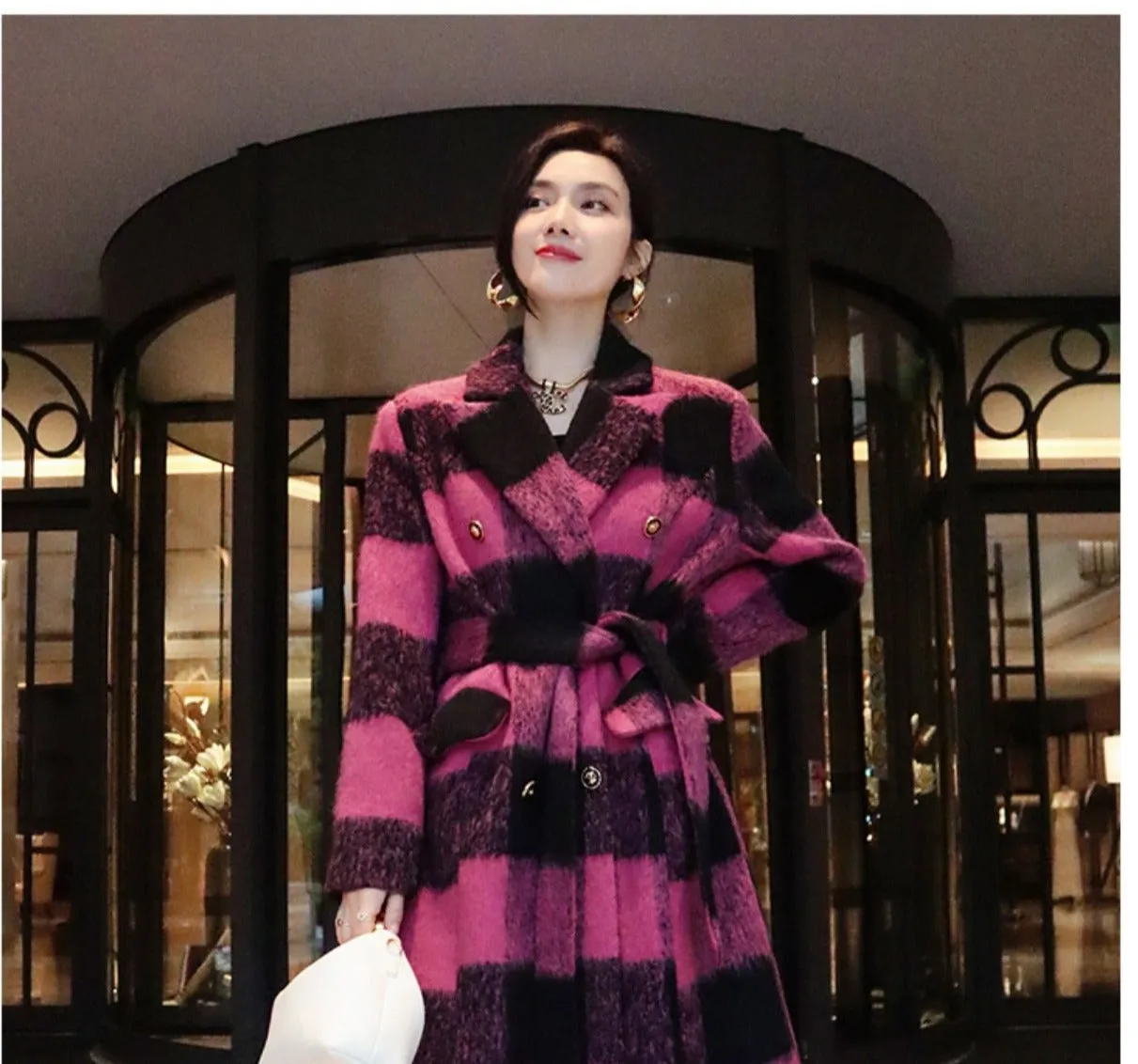 Winter New Design Sense Contrasting Pink Black Plaid Retro Wool Coat  Double-breasted Long Coat- Cochela