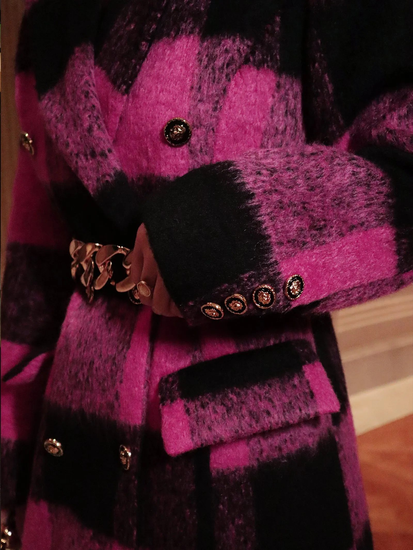 Winter New Design Sense Contrasting Pink Black Plaid Retro Wool Coat  Double-breasted Long Coat- Cochela